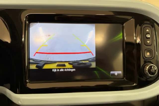 Renault Twingo (2015) thumbnail 10