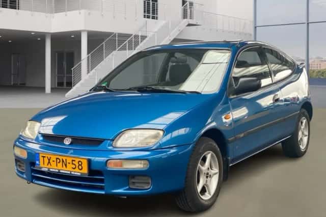 Mazda 323 (1998)