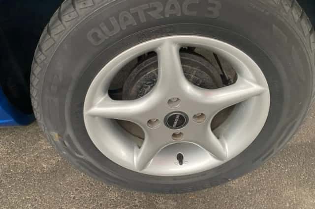 Mazda 323 (1998) thumbnail 17