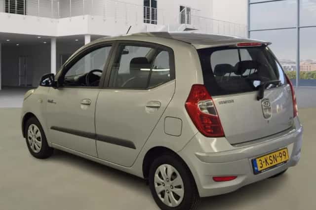 Hyundai i10 (2013) thumbnail 4