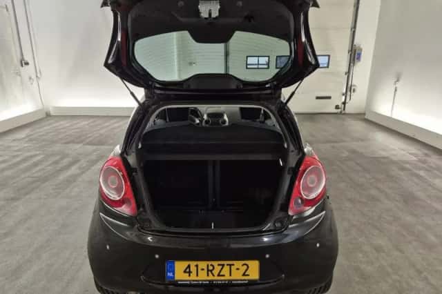 Ford Ka (2011) thumbnail 12