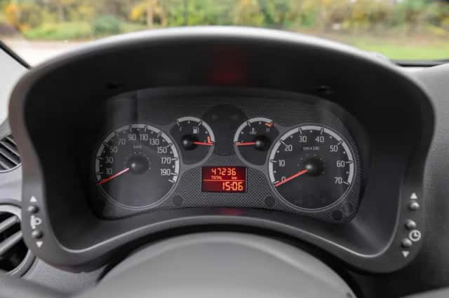 Fiat Panda (2010) thumbnail 17