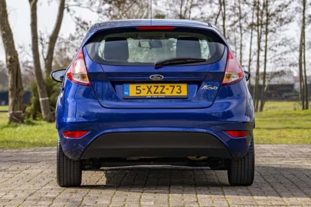 Ford Fiesta (2014) thumbnail 11