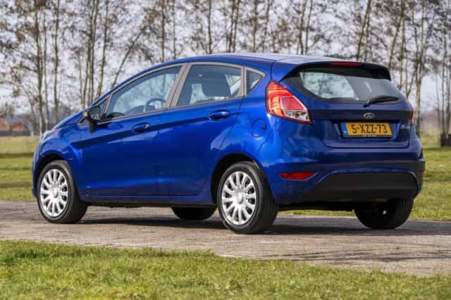 Ford Fiesta (2014) thumbnail 4