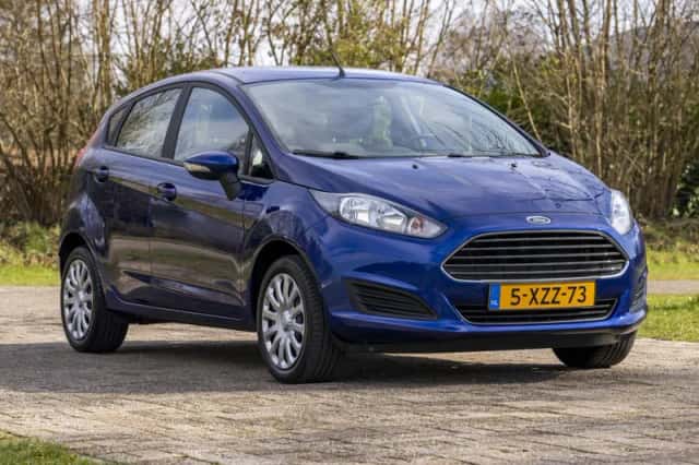 Ford Fiesta (2014) thumbnail 6