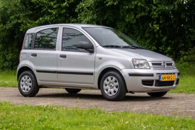 Fiat Panda (2010) thumbnail 2