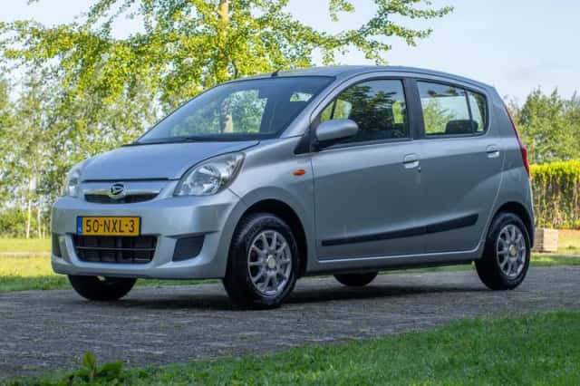 Daihatsu Cuore (2010) thumbnail 3