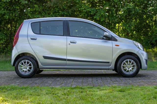 Daihatsu Cuore (2010) thumbnail 6