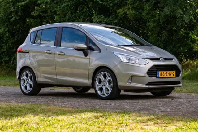 Ford B-Max (2012) thumbnail 3