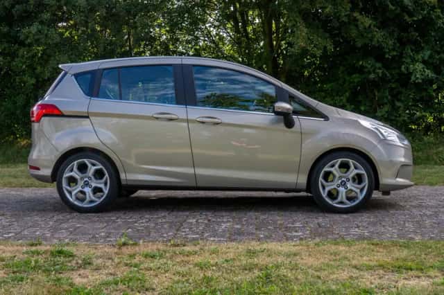 Ford B-Max (2012) thumbnail 6