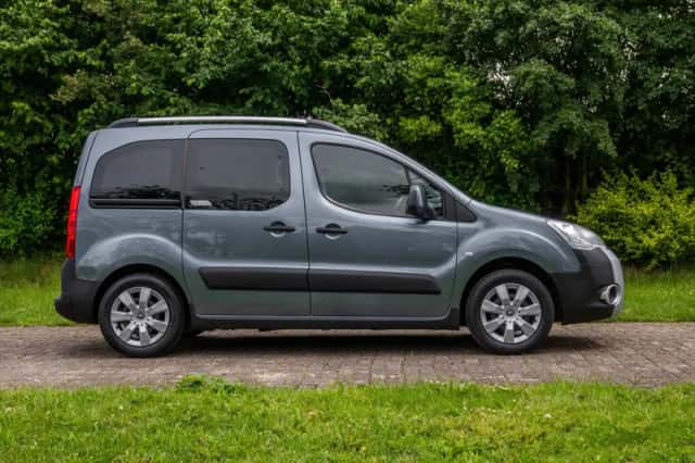 Citroën Berlingo (2011) thumbnail 4