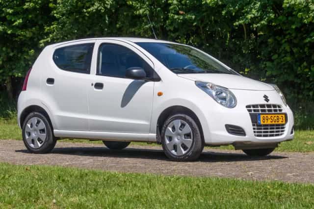 Suzuki Alto (2011) thumbnail 3
