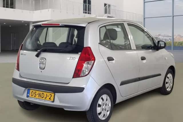 Hyundai i10 (2010) thumbnail 3