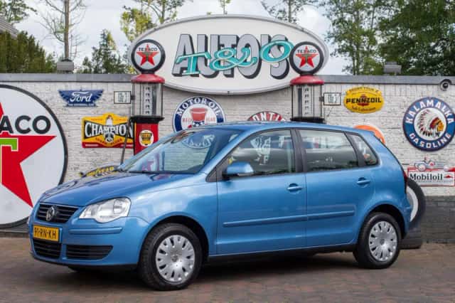 Volkswagen Polo (2005) thumbnail 1
