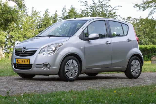 Opel Agila (2012) thumbnail 2