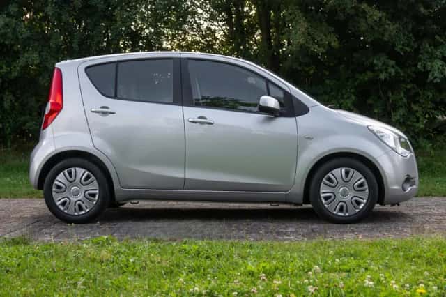 Opel Agila (2012) thumbnail 6