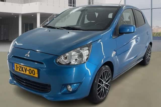 Mitsubishi Space Star (2015) thumbnail 1