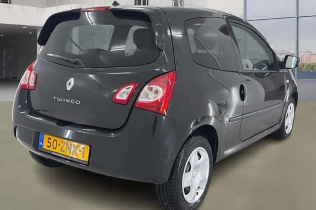 Renault Twingo (2013) thumbnail 3
