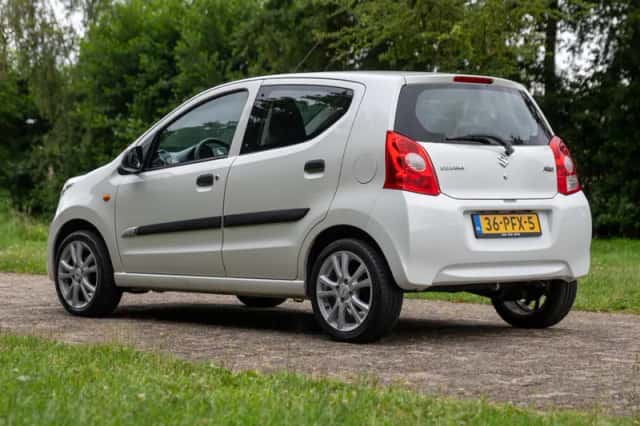 Suzuki Alto (2011) thumbnail 5