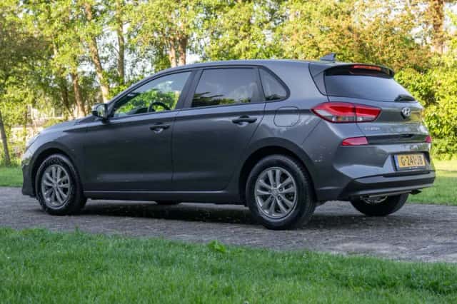 Hyundai i30 (2019) thumbnail 5