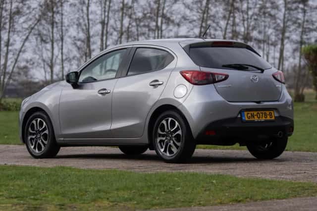 Mazda 2 (2015) thumbnail 5