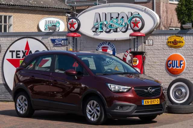 Opel Crossland X (2019) thumbnail 1