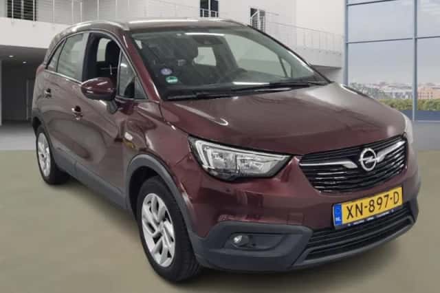 Opel Crossland X (2019) thumbnail 2