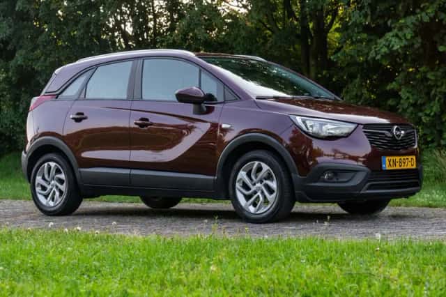 Opel Crossland X (2019) thumbnail 3
