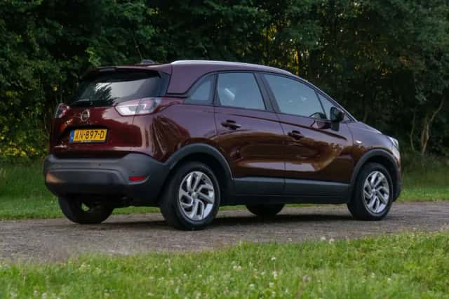 Opel Crossland X (2019) thumbnail 4