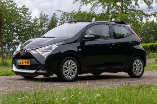 Toyota Aygo (2019) thumbnail 2