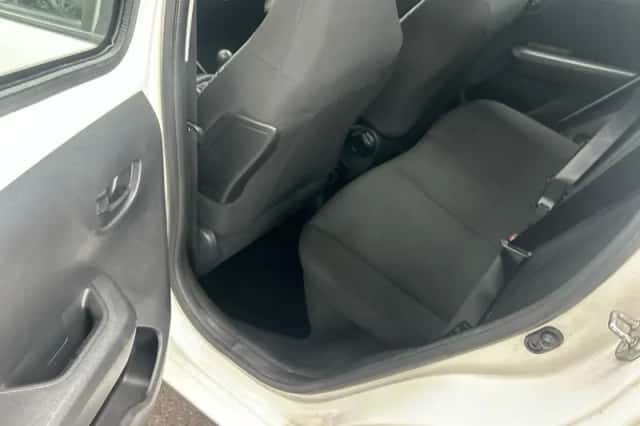 Peugeot 108 (2018) thumbnail 6