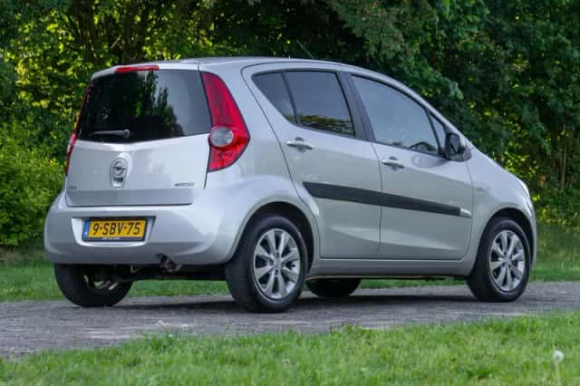 Opel Agila (2013) thumbnail 4