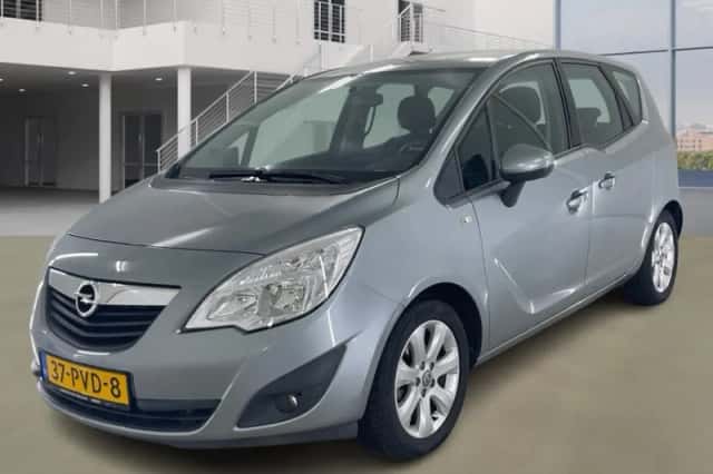 Opel Meriva (2011) thumbnail 1