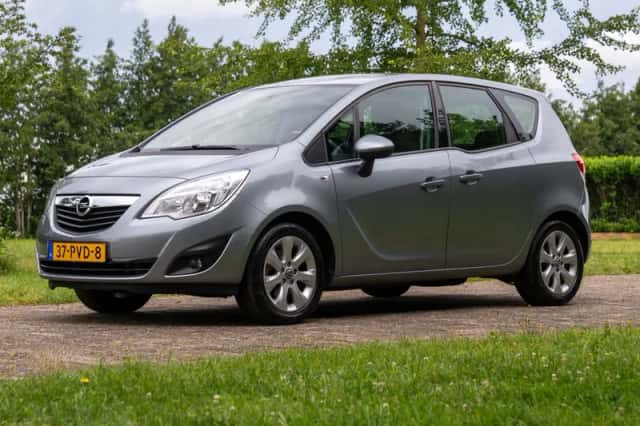 Opel Meriva (2011) thumbnail 2