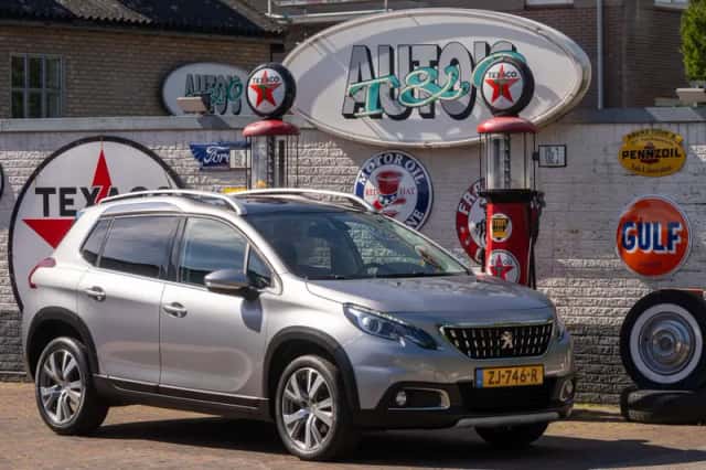 Peugeot 2008 (2019) thumbnail 1