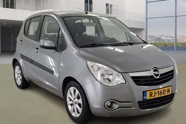 Opel Agila (2013) thumbnail 2