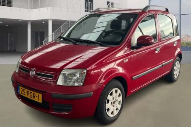 Fiat Panda (2011) thumbnail 1