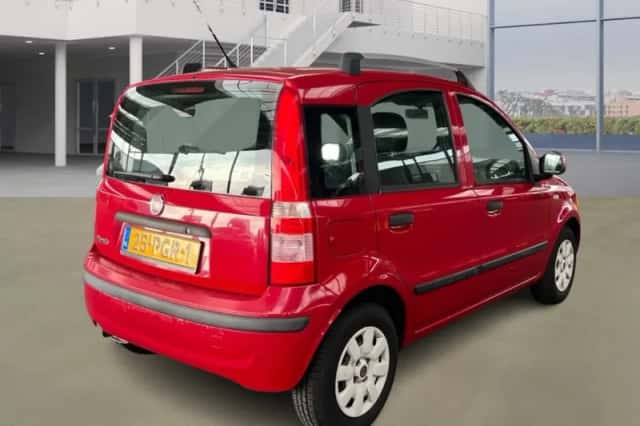 Fiat Panda (2011) thumbnail 3