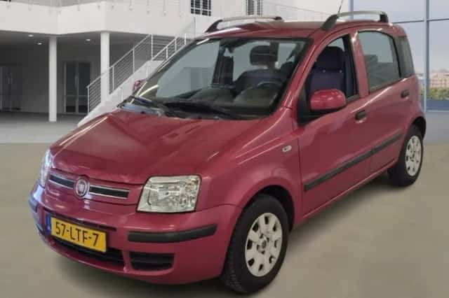 Fiat Panda (2010) thumbnail 1