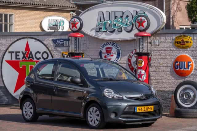 Toyota Aygo (2012) thumbnail 1
