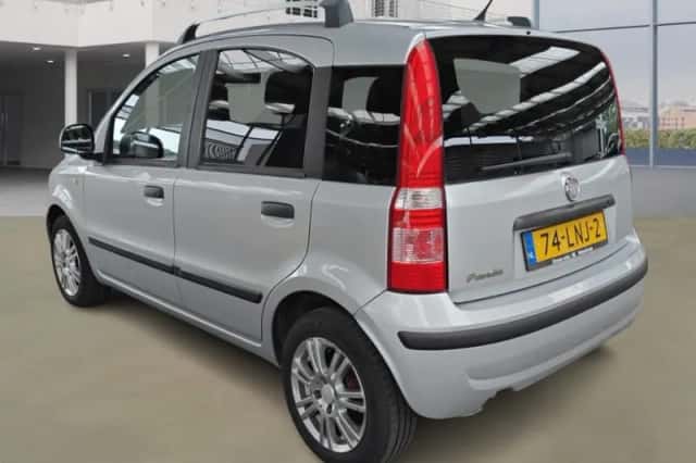 Fiat Panda (2010) thumbnail 4