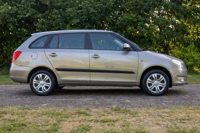 Škoda Fabia (2012) thumbnail 6