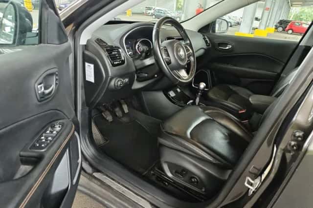 Jeep Compass (2019) thumbnail 5