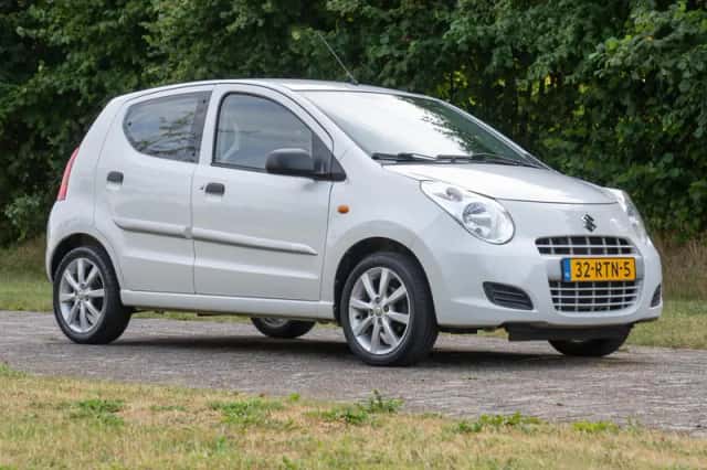 Suzuki Alto (2011) thumbnail 3