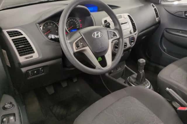 Hyundai i20 (2011) thumbnail 5