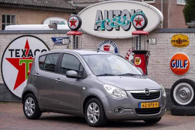 Opel Agila (2012) thumbnail 1