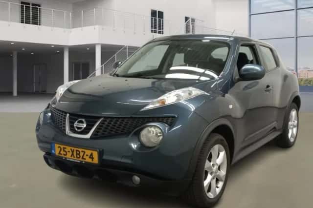 Nissan Juke (2012) thumbnail 1