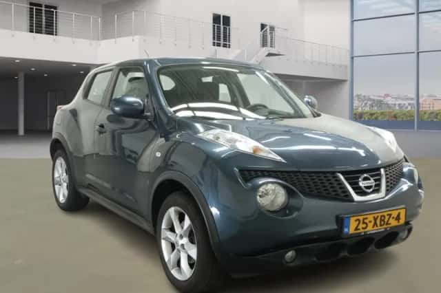 Nissan Juke (2012) thumbnail 2