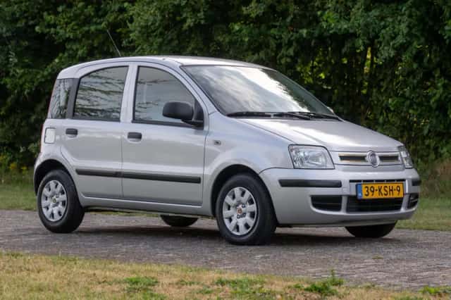 Fiat Panda (2010) thumbnail 3