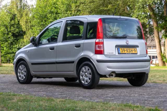 Fiat Panda (2010) thumbnail 5